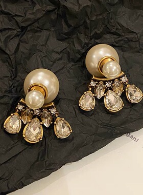 经典字母珍珠耳钉独特流苏耳环轻奢小众高级感气质复古耳钉耳饰女