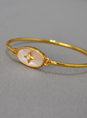 韩版白色母贝镶澳宝手镯，黄铜镀