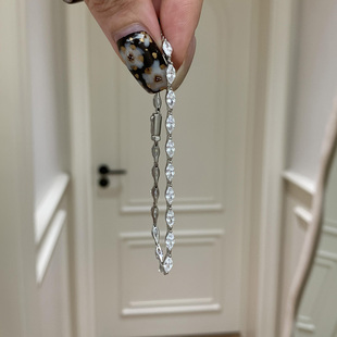 高级感银色马眼钻细款手链女简约精致冷淡风气质可搭配叠戴手饰品