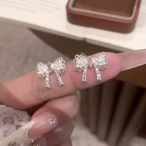 超仙蕾丝珍珠蝴蝶结耳钉女精致