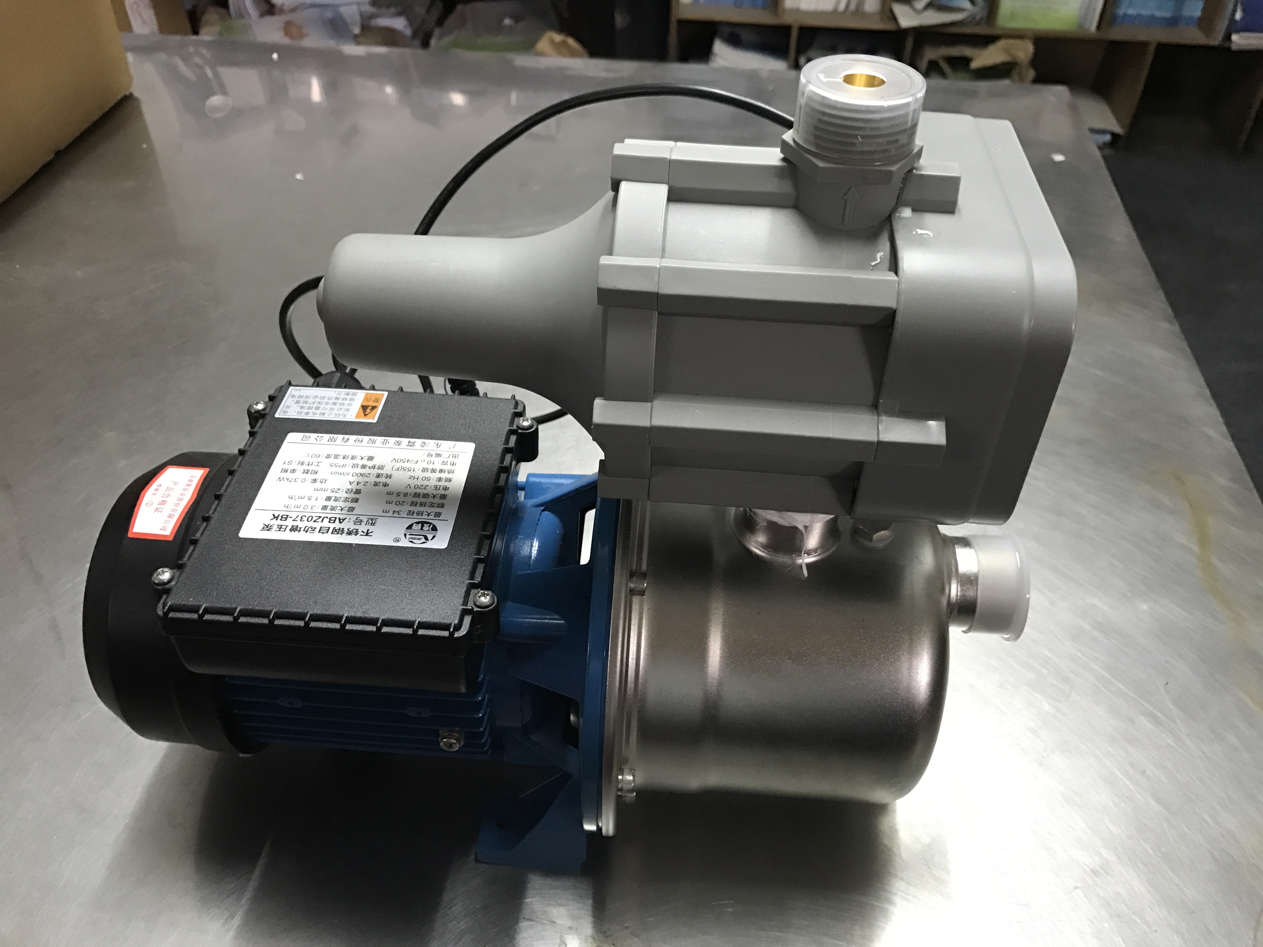 凌霄不绣钢全套自吸水泵广东包邮