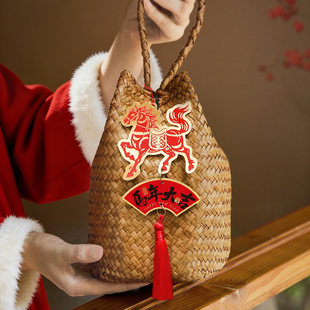 新年礼盒包装 盒马年糖果饼干手提礼品袋春节年货伴手礼物定制空盒