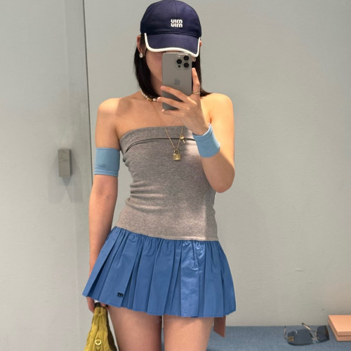 显瘦一字肩背心连衣裙女短裙