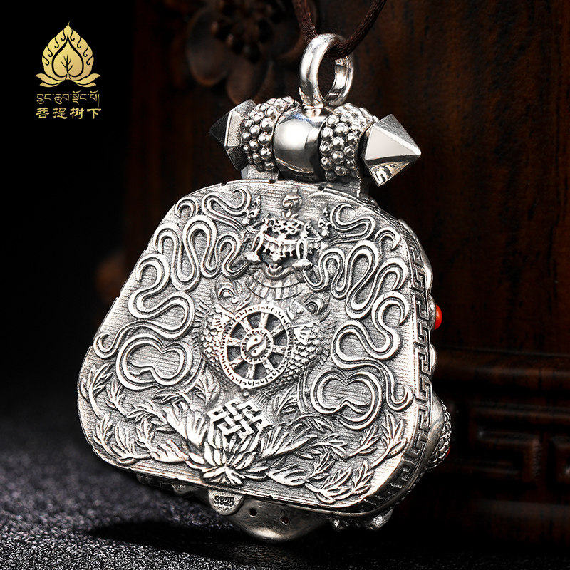s925仿古纯银嘎乌盒吊坠大鹏金翅鸟嘎乌盒随身吊坠镶南红绿松