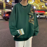 墨绿色