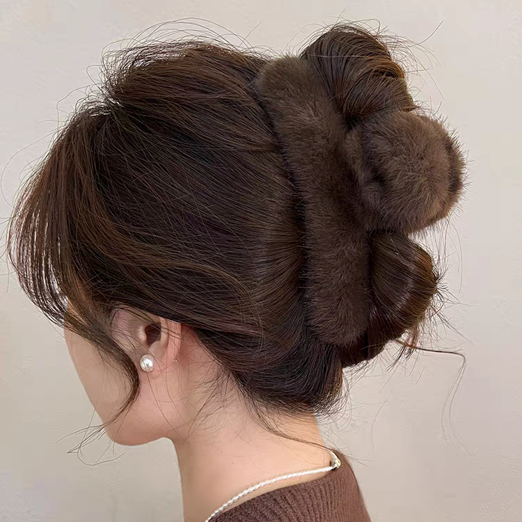 2026新款冬季大号毛毛抓夹女高级感鲨鱼夹子发量多发夹后脑勺头饰,饰品/流行首饰/时尚饰品新,发饰,淘宝优惠券,粉丝福利购,淘宝优惠卷