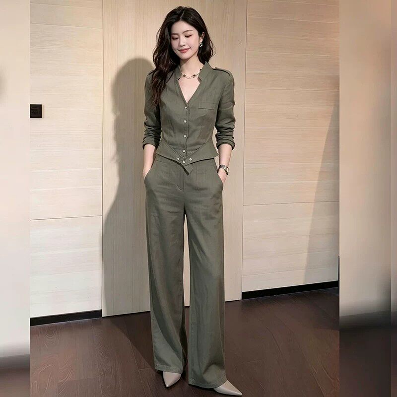 工装风时尚套装女新款高级感洋气V领衬衫阔腿裤两件套潮