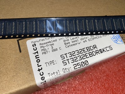 全新原装ST3232EB ST3232EBDR SOP16 接口线路驱动器 贴片IC芯片