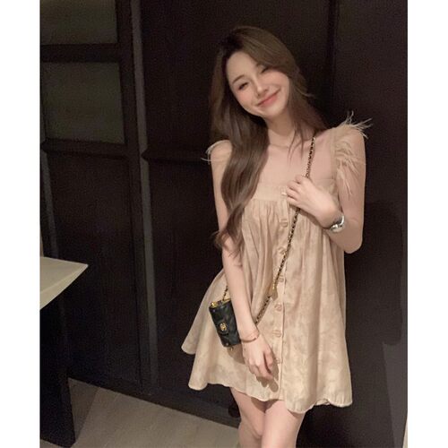 法式甜辣风小个子方领吊带连衣裙