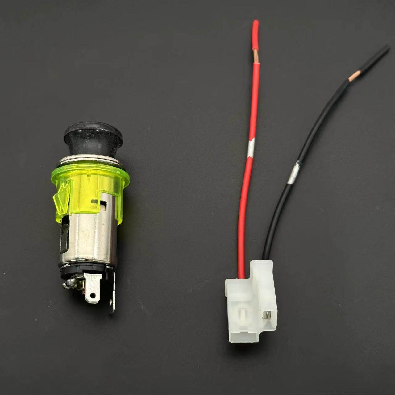 汽车点烟器母座12v24v电源插座