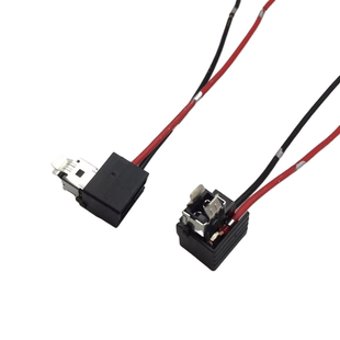 适配长安CS35奔奔CS75悦翔逸动睿骋致尚大灯H7近光远光H1灯泡插头