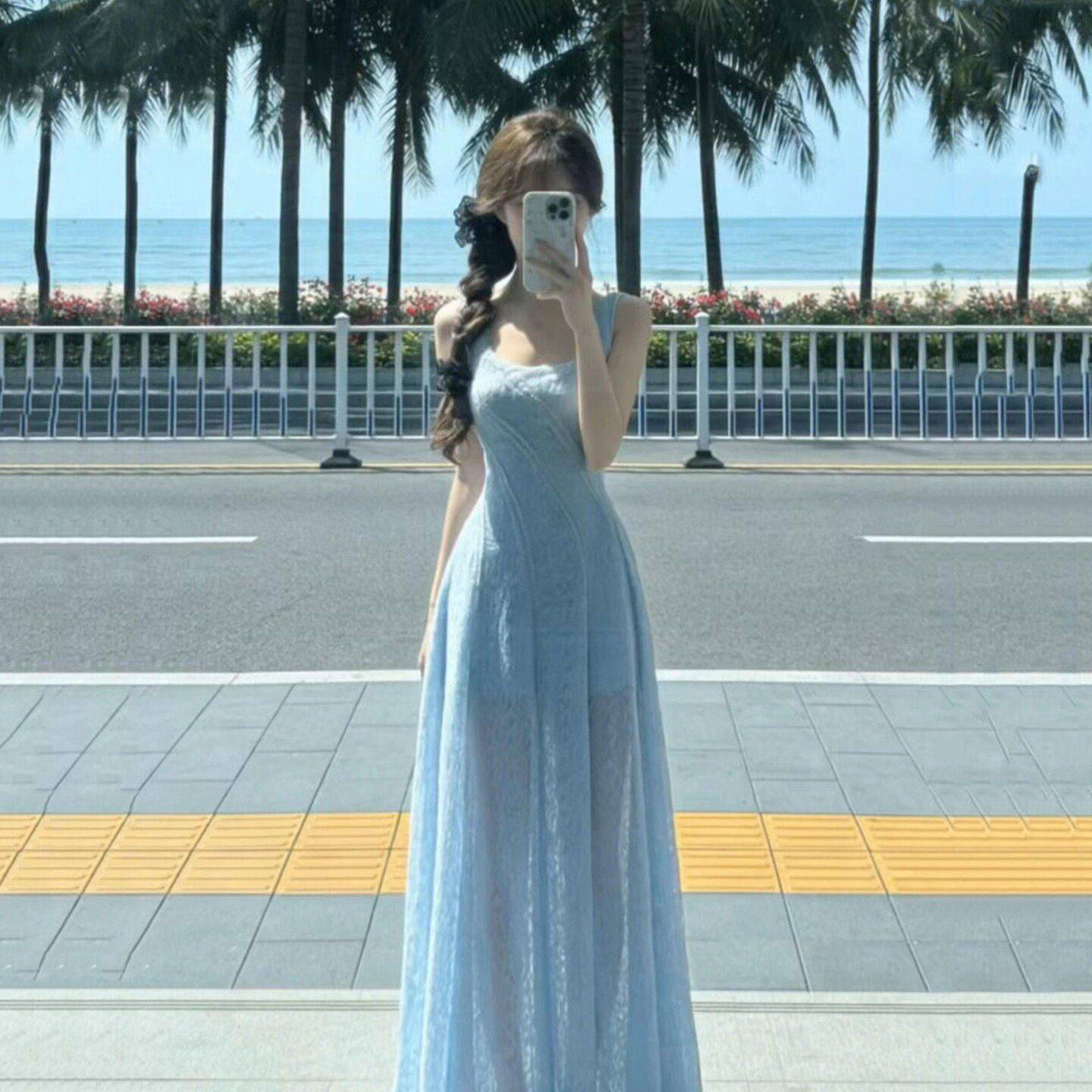 【送运费险】法式蓝色吊带长裙