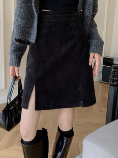 灯芯绒半身裙女小个子中裙女黑色遮肚a字包臀裙胖mm遮胯条绒裙子