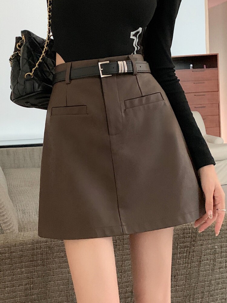 PU小皮裙秋冬装半身裙女今年流行咖啡色短裙高腰遮跨A字包臀大码