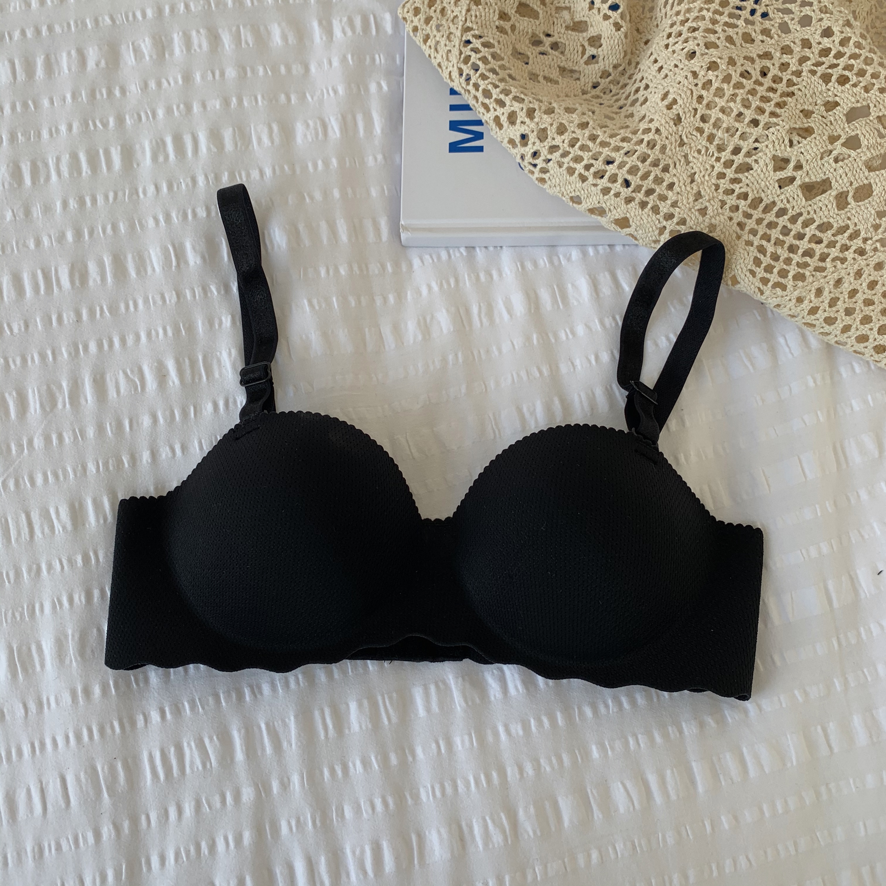 Real price real shot Korean candy color traceless bra no steel ring gathered small bra underwear