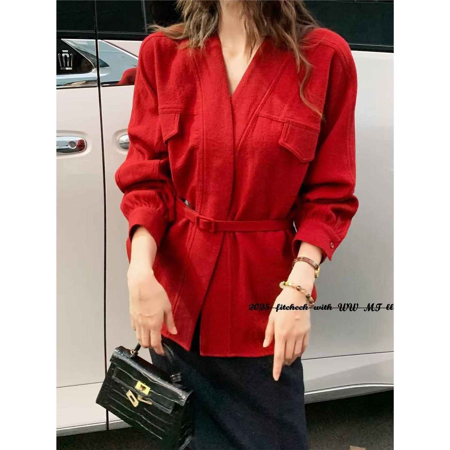 深圳V+.COM南油2025冬季时尚V领收腰衬衫长袖通勤羊毛开衫女上衣