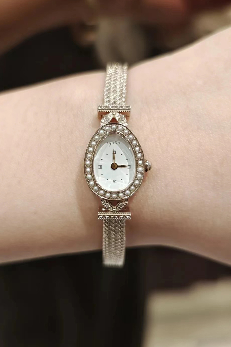 限定复古女式珍珠手表