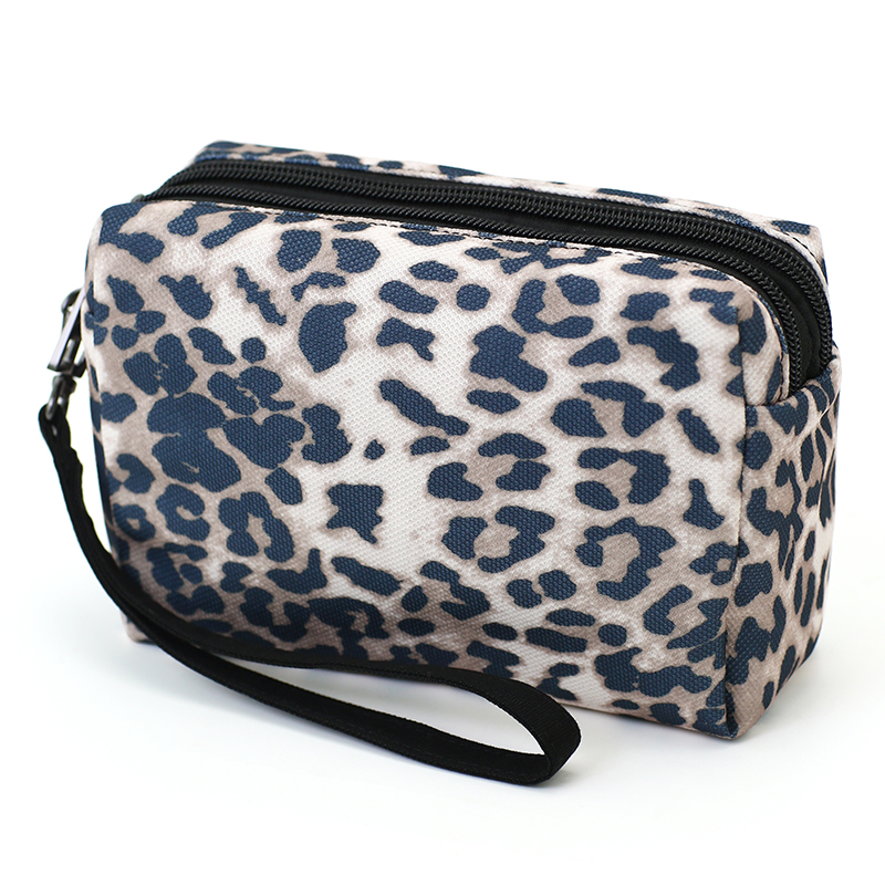 布奏手拿包女2025新款手抓包