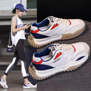 德国羽毛球鞋女款夏季室内训练超轻减震软底运动鞋女士网球专用鞋