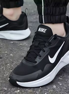 Nike/耐克 秋冬男子经典训练轻便耐磨透气运动跑步鞋 CT1729-001