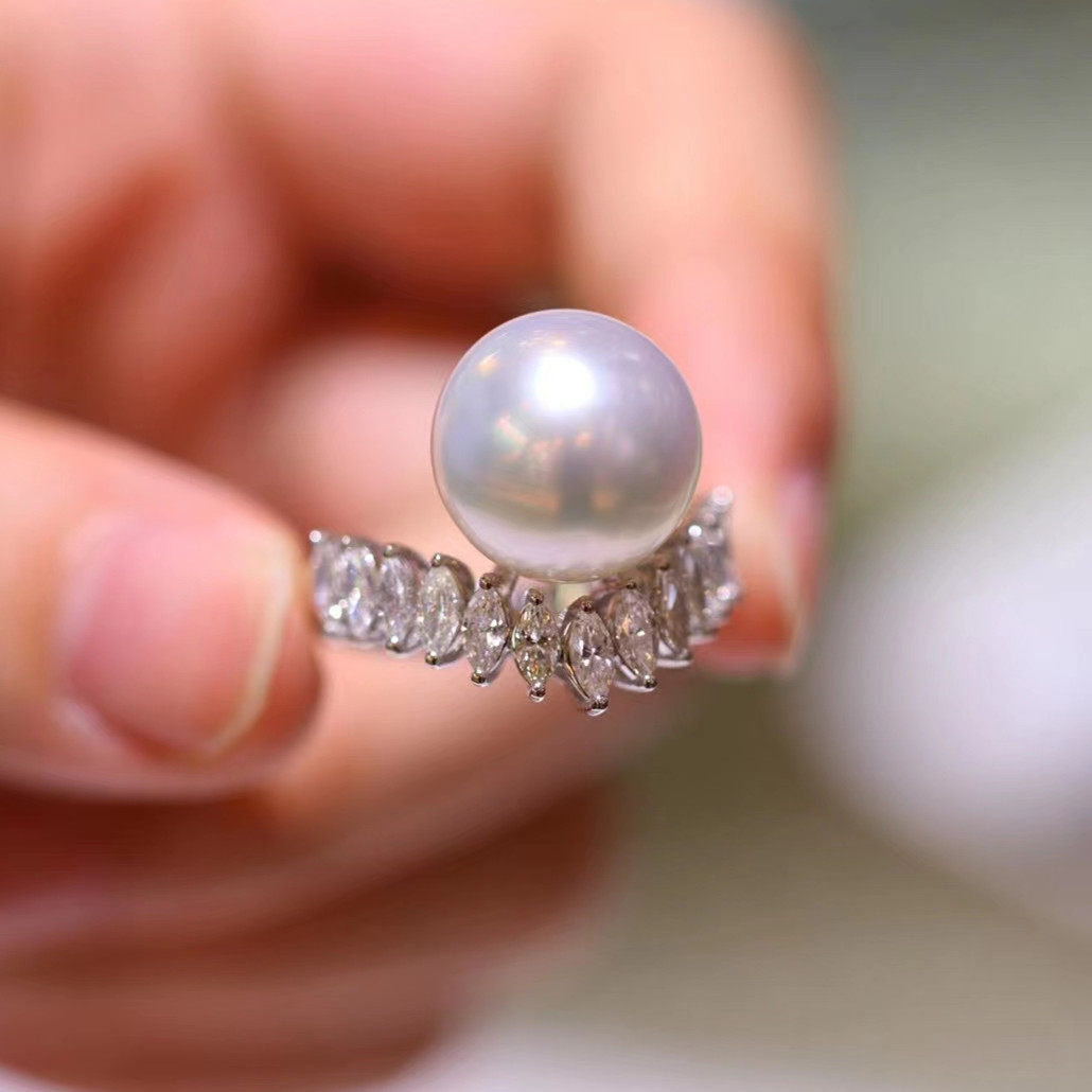 正品大颗粒海水澳白南洋珍珠钻石戒指18K金镶嵌马眼钻高级奢华