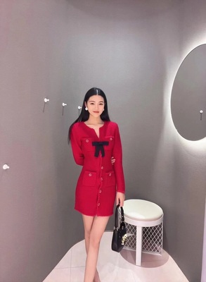 代购Selfportrait2023春法国红混纺针织蝴蝶结包身淑女连衣裙