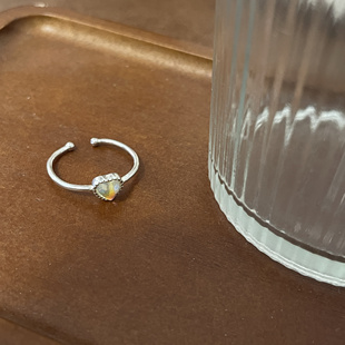 乔治姐姐/炫彩极光月光石爱心戒指韩国宝石心形开口食指戒ins冷淡