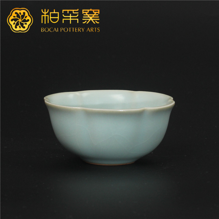 柏采窑老粉青釉汝窑晓夏初荷茶杯图片