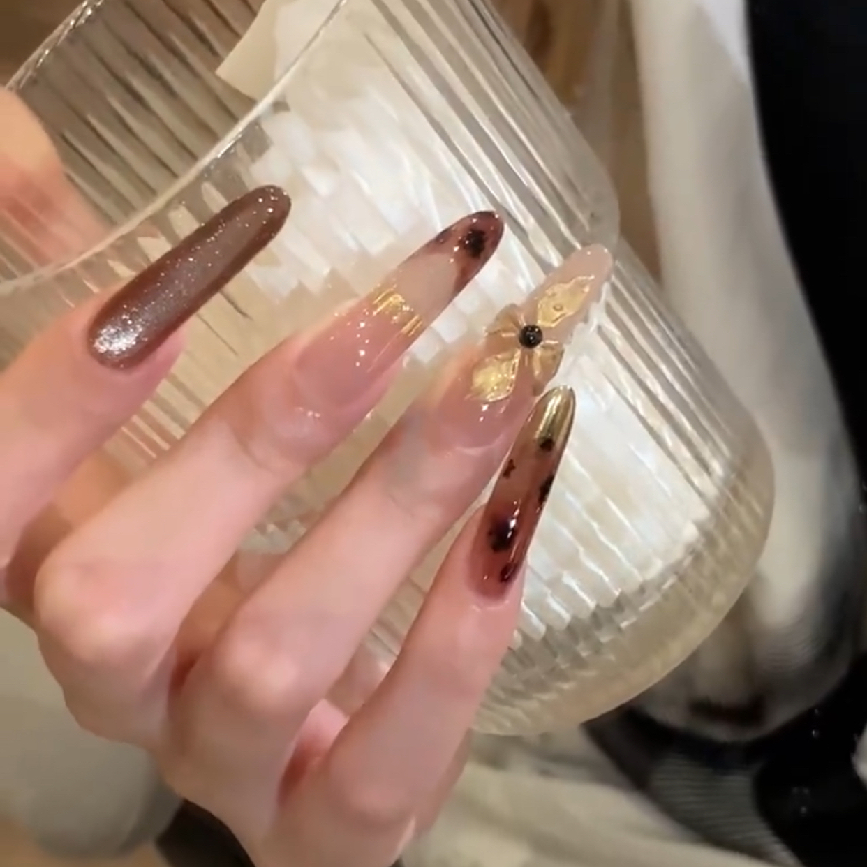 秋冬金棕琥珀成品假指甲