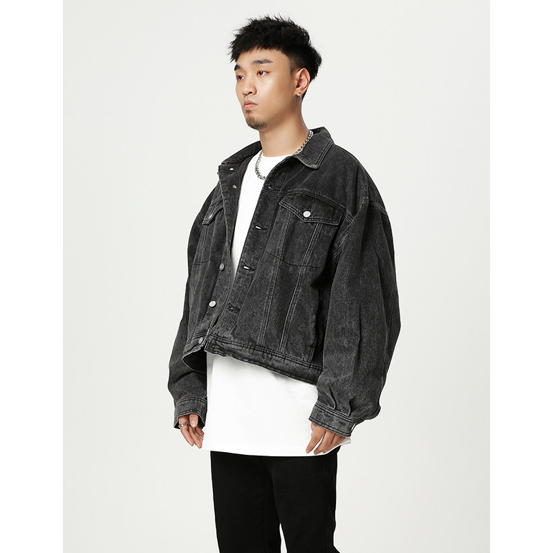 短款廓形黑色牛仔夹克