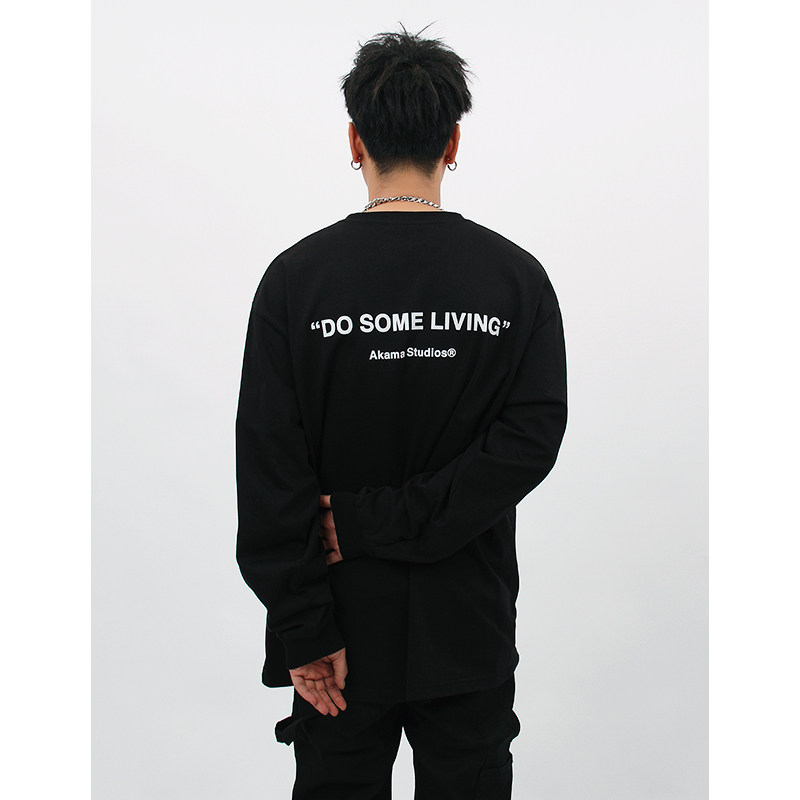 AKAMA原创简约字母印花长袖