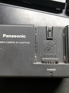 原装松下VW-VBN130  HC-X920M X900M HS900摄像机电池板座充电器