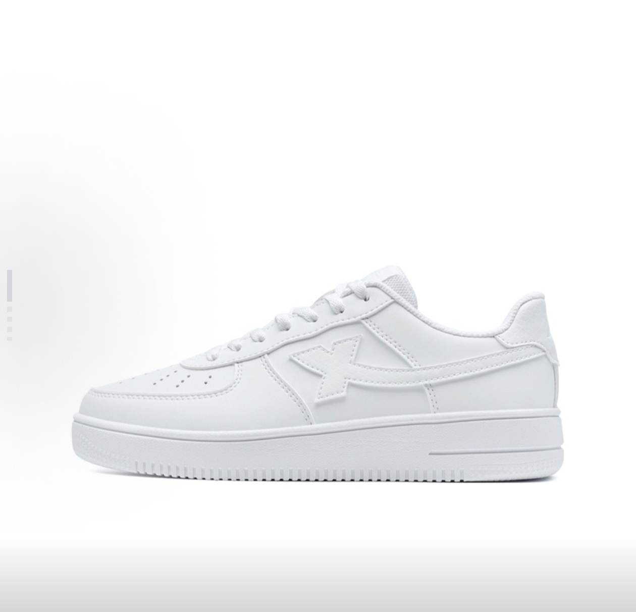 特步经典百搭小白鞋空军一号情侣潮流时尚休闲低帮运动板鞋