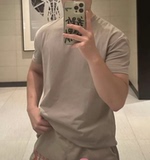 浅灰色