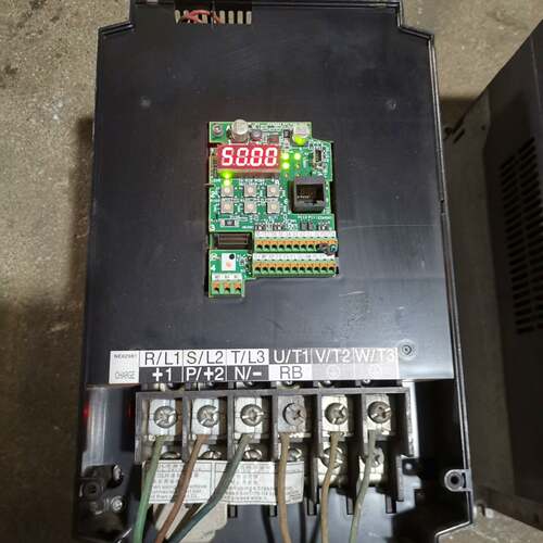 可维修2018年欧姆龙3G3MX2-A4150-ZV1变频器15K议价