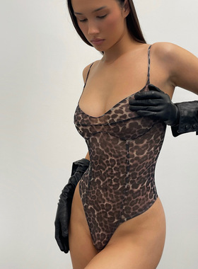 欧美性感辣妹风修身豹纹网纱连体衣秋季新款动物纹显瘦吊带上衣女