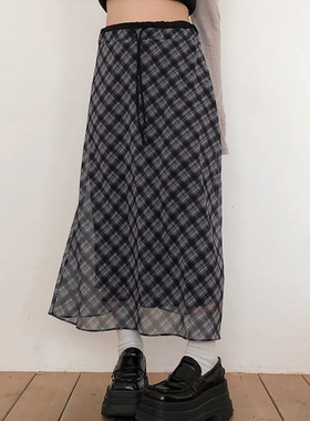 学院风复古格纹减龄高腰中长款半身裙女设计感收腰显瘦雪纺半裙秋