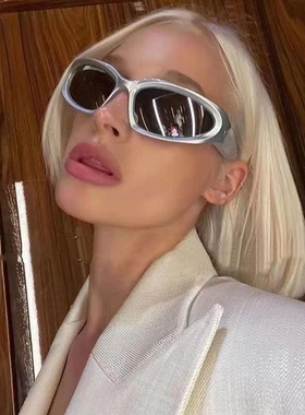 千禧未来科技感朋克墨镜