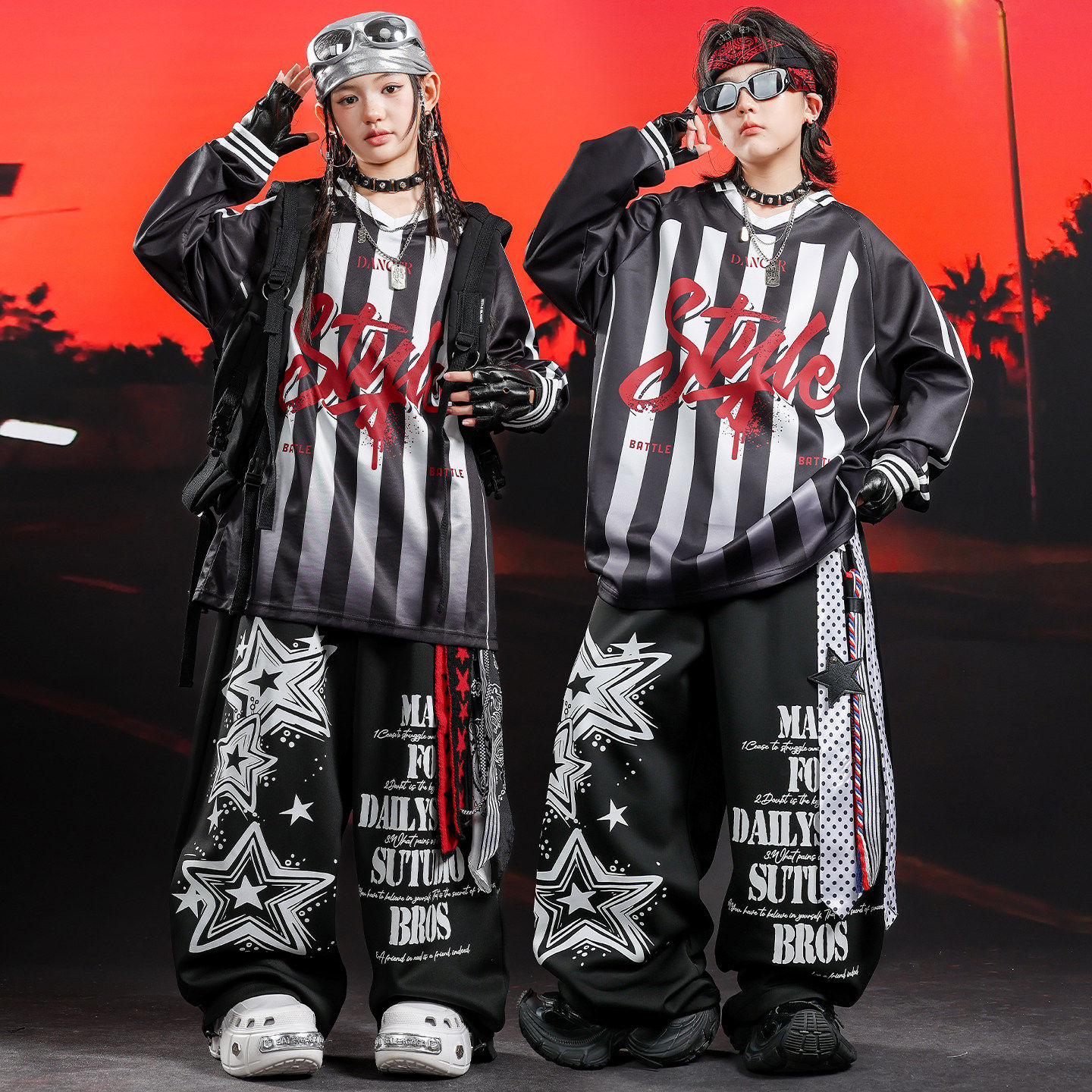 街舞儿童潮服嘻哈男童炫酷条纹星星舞蹈服套装女童hiphop演出服男