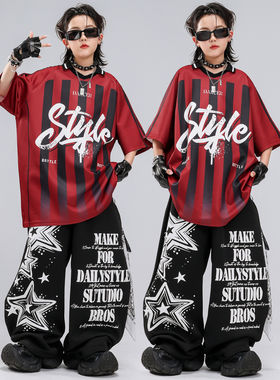 街舞服装男童黑红条纹套装走秀嘻哈儿童潮服男孩hiphop炸街演出服