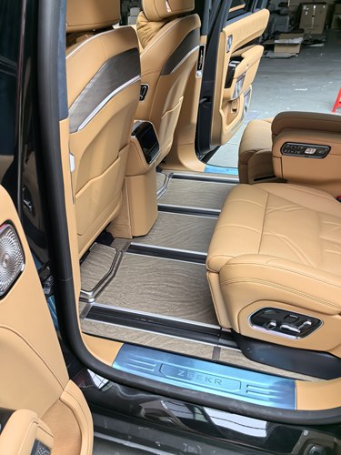 极氪9x免拆地板环保耐磨铝地板无甲醛环保材质安全升级无损安装