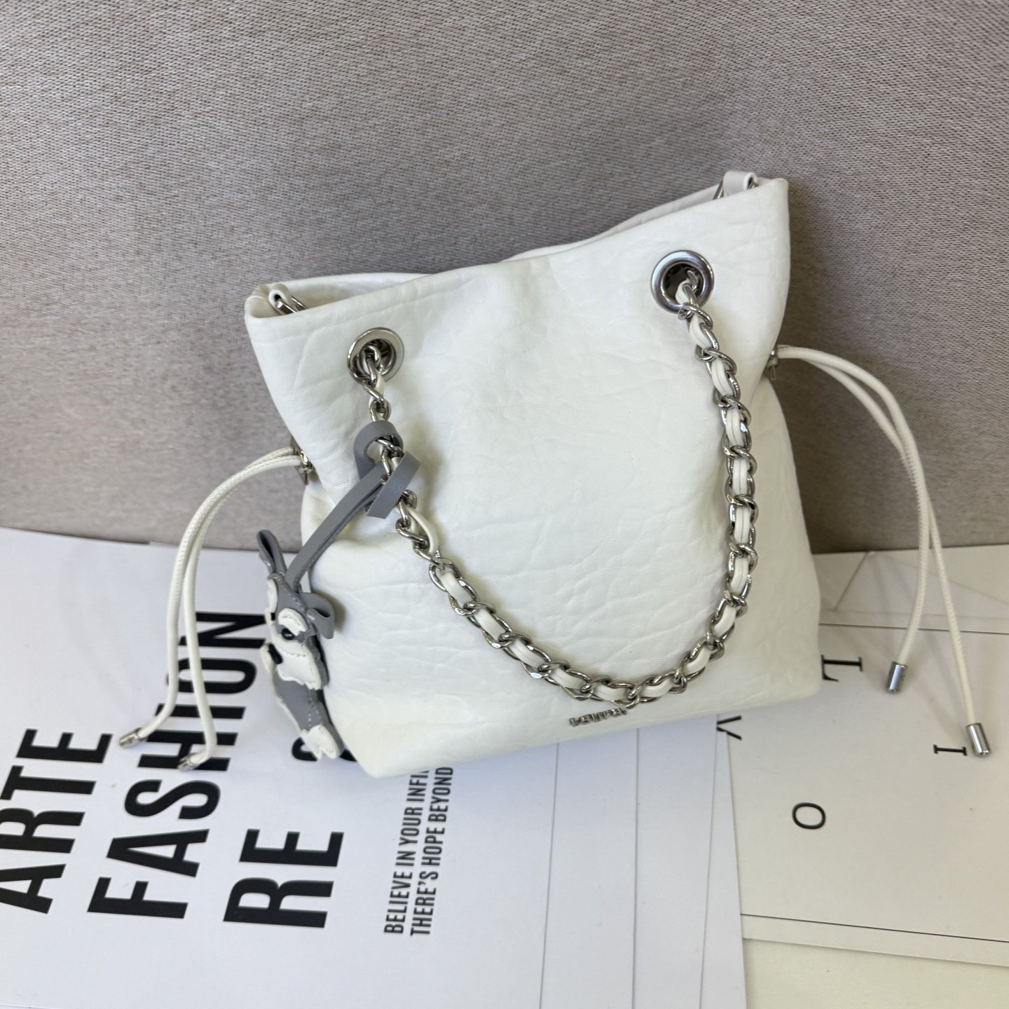 劳拉时黛复古质感时尚泡泡纹福袋手提包2026新款百搭休闲斜挎包女,箱包皮具/热销女包/男包,通用款女包,淘宝优惠券,粉丝福利购,淘宝优惠卷