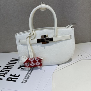 劳拉时黛小众复古质感半圆凯莉包手提包2026新款百搭时尚斜挎包女