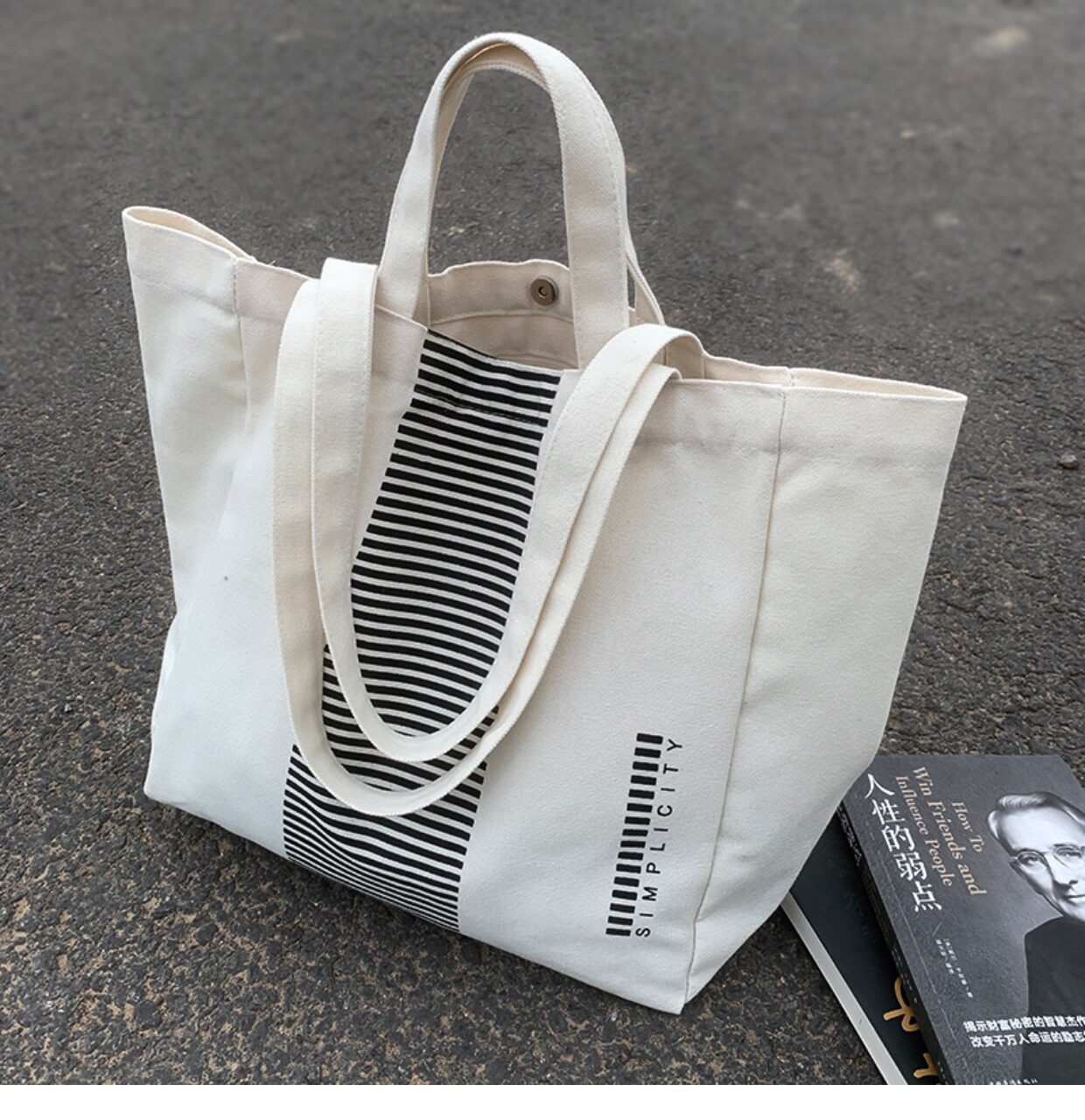 2022年秋冬新款大容量帆布包女大学生上课单肩简约手提妈咪书包袋