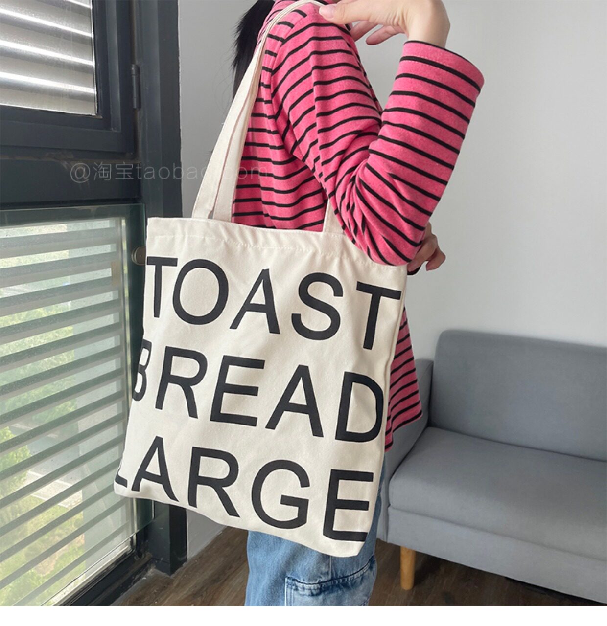 小众简约字母单肩帆布包女夏季新款韩风ins大容量手提学生书包袋