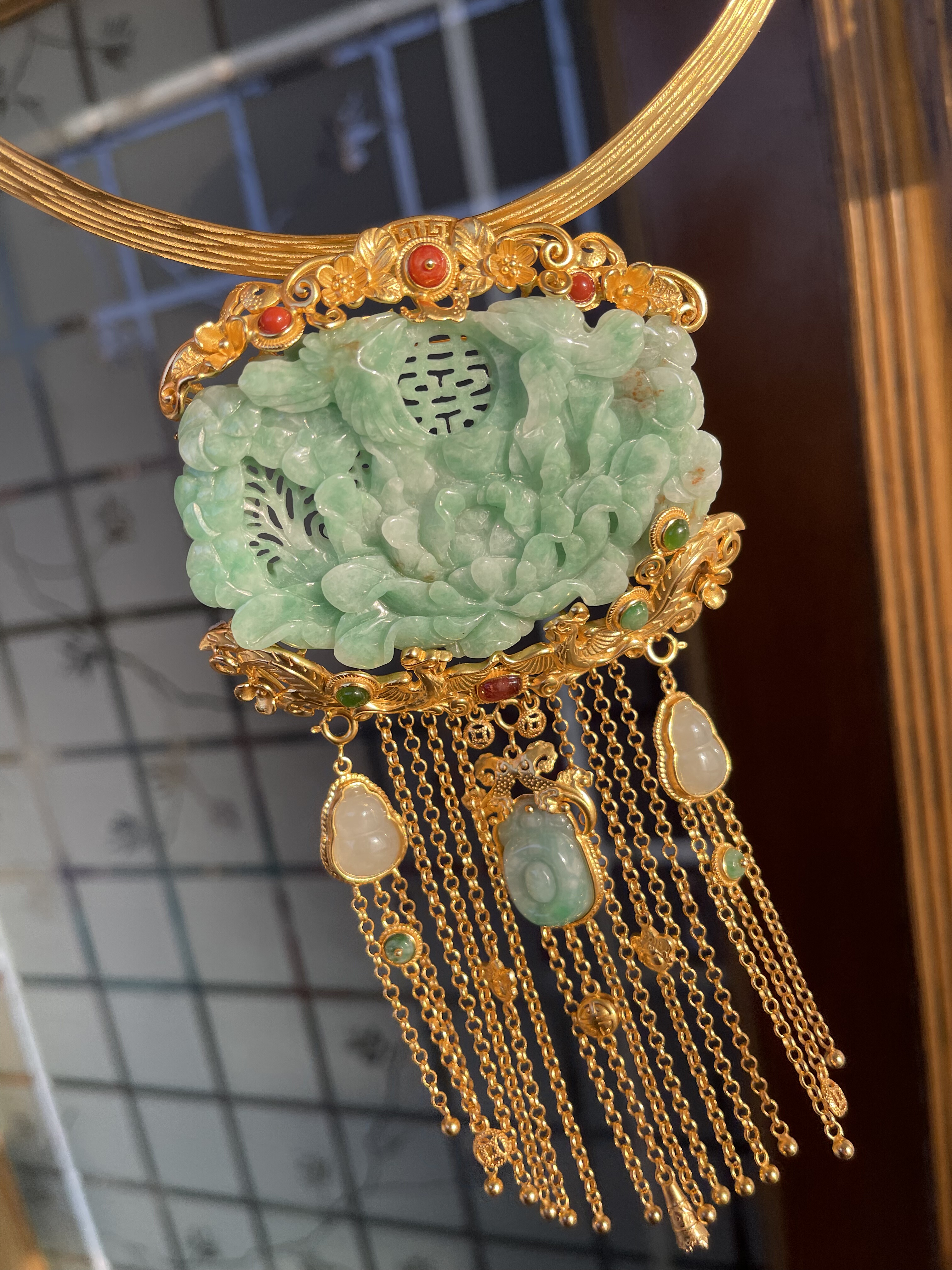 天然翡翠A货糯种果绿花开富贵吊坠古法银台湾工民族风流苏