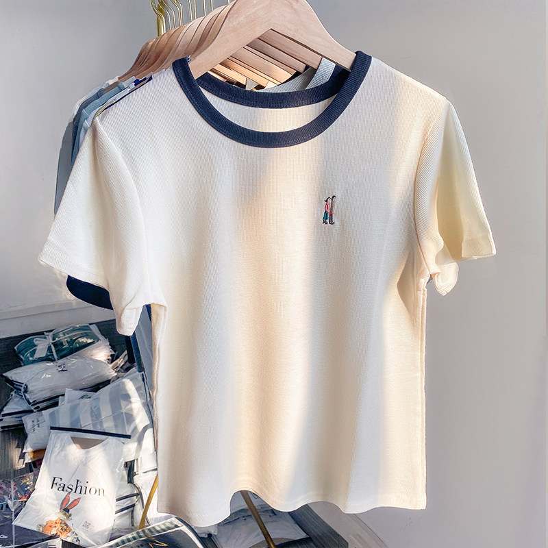 BIG BRAND PICK-UP LEAK AMERICAN RETRO EMBROIDERY SHOULDER T-SHIRT WOMENS SHORT-SLEEVED CARD-WAIST SHIRT IS UNIQUE AND BEAUTIFUL TOP