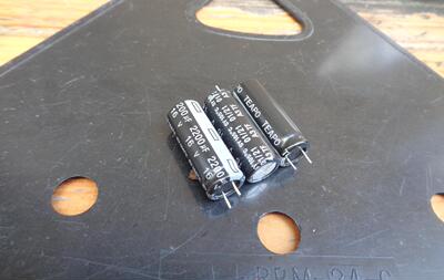 2200UF 16V 台湾 TEAPO 智宝 SY 高频低阻长寿命 16V2200UF 10X25