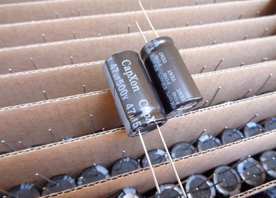 盒装 台湾 CAPXON 丰宾 500V47UF 电源 电容 KM 16X31 105度