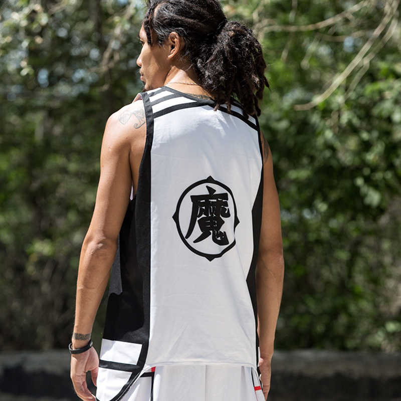 第六区街头白色原创设计篮球背心